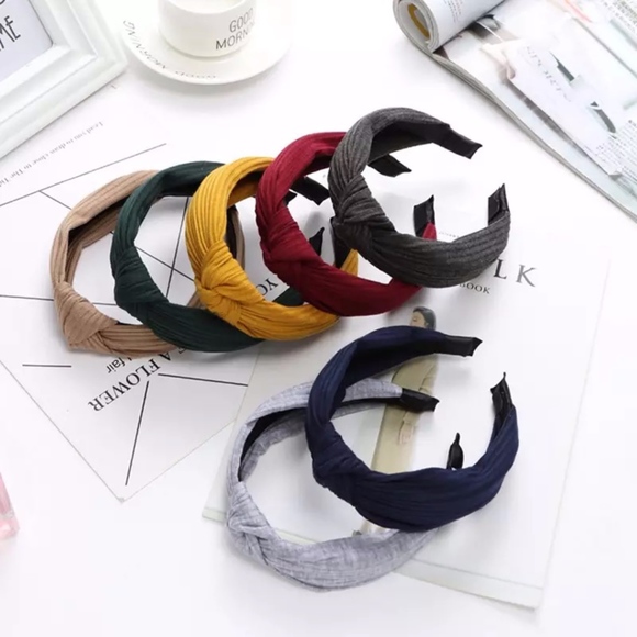 'Mona' Ribbed Knit Single Knot Cloth Headband - Picture 6 of 8